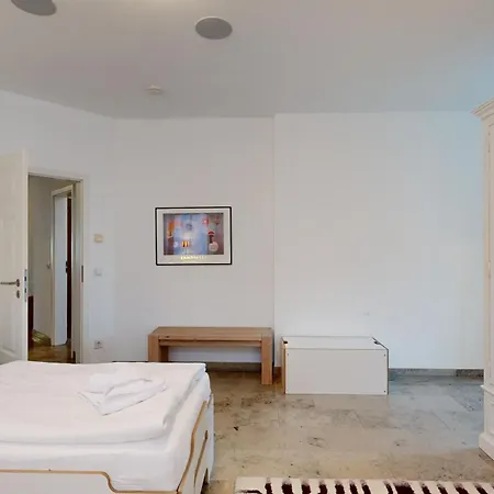 Апартаменты Fewo Direkt Am Strand Mit Balkon Und Meerblick, Villa Seeblick, Binz Остзебад Бинц