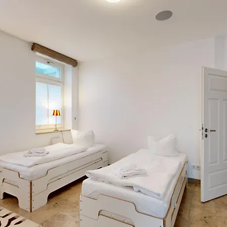 Fewo Direkt Am Strand Mit Balkon Und Meerblick, Villa Seeblick, Binz * Остзебад Бинц