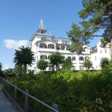 Fewo Direkt Am Strand Mit Balkon Und Meerblick, Villa Seeblick, Binz Остзебад Бинц