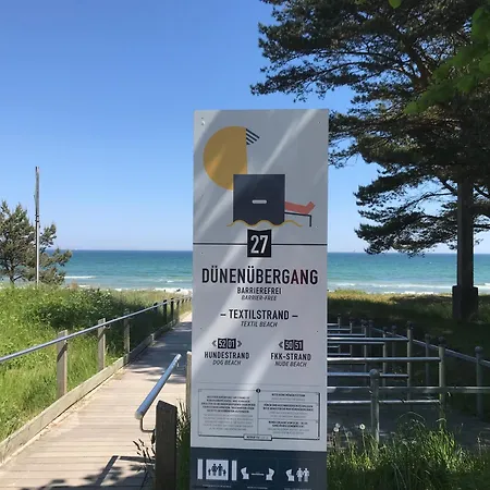 Fewo Direkt Am Strand Mit Balkon Und Meerblick, Villa Seeblick, Binz * Остзебад Бинц