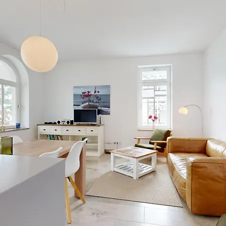 Апартаменты Fewo Direkt Am Strand Mit Balkon Und Meerblick, Villa Seeblick, Binz