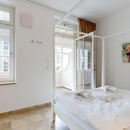Fewo Direkt Am Strand Mit Balkon Und Meerblick, Villa Seeblick, Binz Апартаменты Остзебад Бинц