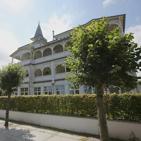 Fewo Direkt Am Strand Mit Balkon Und Meerblick, Villa Seeblick, Binz