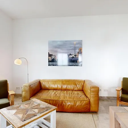 Apartment FeWo direkt am Strand mit Balkon und Meerblick, Villa Seeblick, Binz Binz