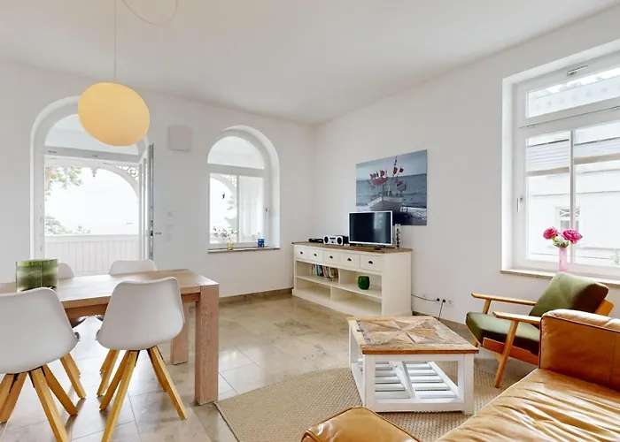 Direkt Am Mit Balkon Und Meerblick, Seeblick, Apartamento *