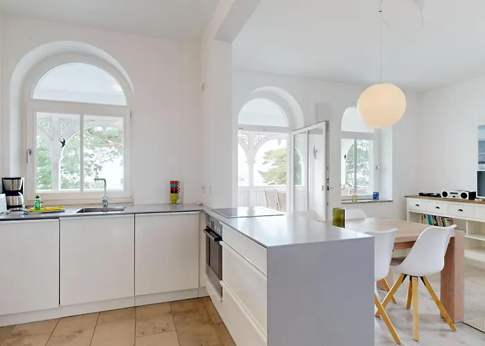 Direkt Am Mit Balkon Und Meerblick, Seeblick, * Binz